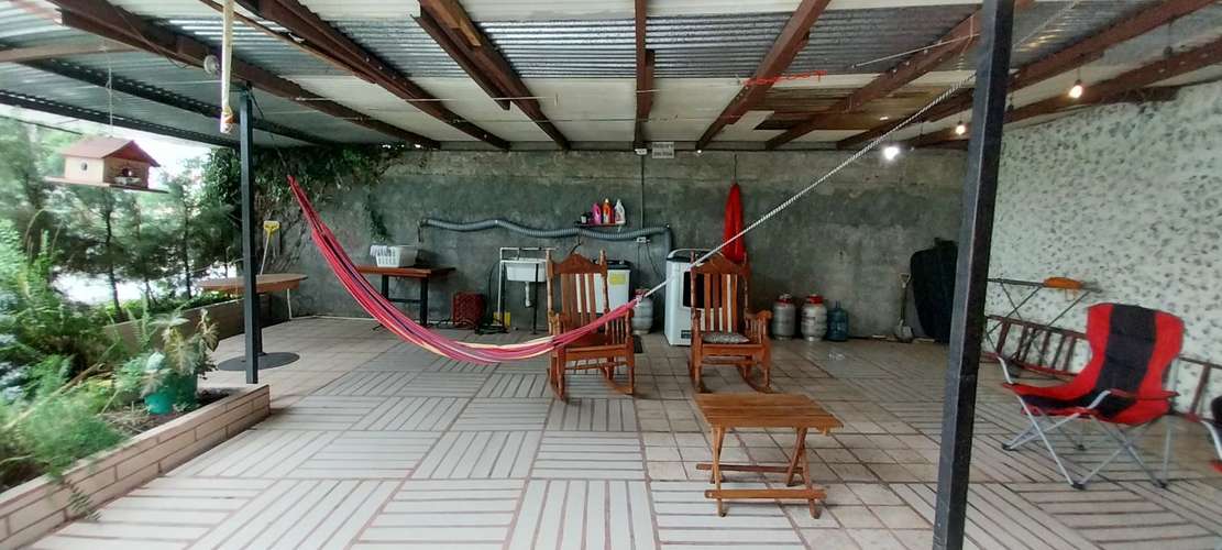 Casa y Local Comercial en Volcán, Tierras Altas, Chiriquí