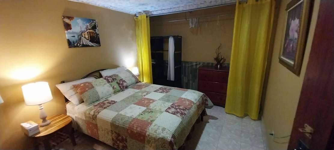 Casa y Local Comercial en Volcán, Tierras Altas, Chiriquí