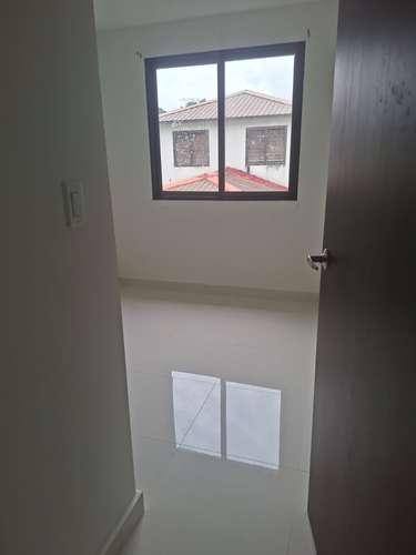 Banco vende casa en EN PH RIVERVIEW – COSTA VERDE, LA CHORRERA - Imagen 10
