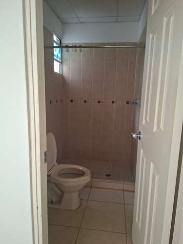 Banco vende casa en ARBOLEDAS, CLÚSTER LAS MAGNOLIAS – LA CHORRERA - Imagen 7
