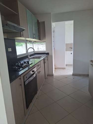Banco vende casa en PH SANTILLANA – ARRAIJÁN, PANAMÁ OESTE - Imagen 3