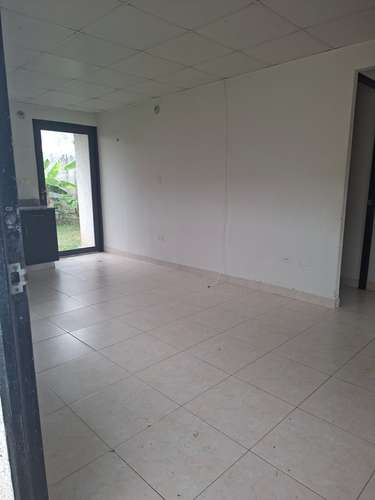 Banco vende casa en RESIDENCIAL PARK VILLAGE – VILLAS DE ARRAIJÁN, PANAMÁ OESTE - Imagen 2