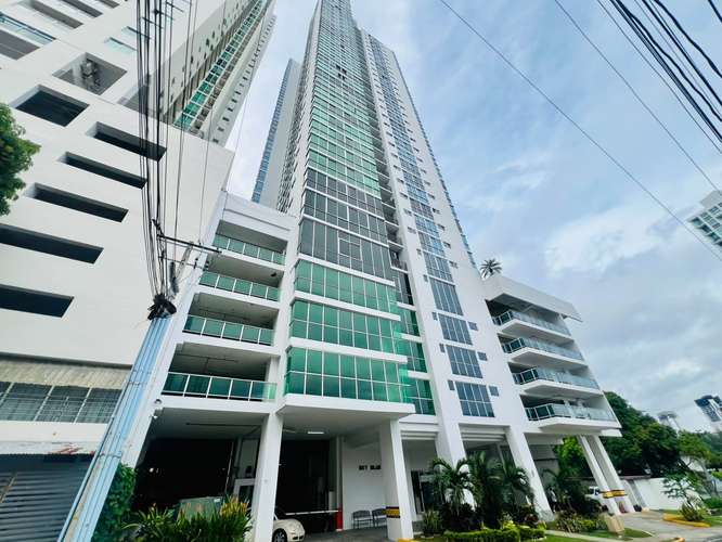 Apartamento en alquiler en San Francisco con Línea blanca a pasos del Parque