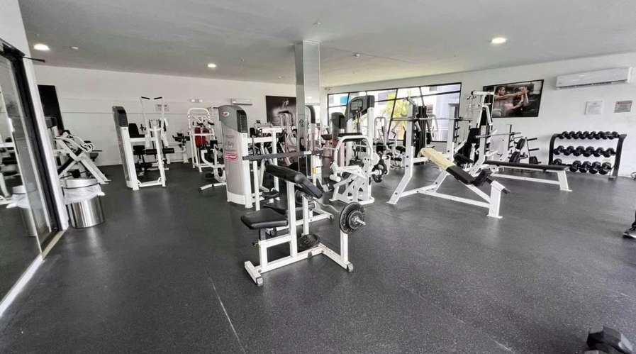 Alquilo habitacion con baño para damas en Condado del Rey - Imagen 6