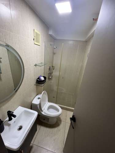 Alquilo habitacion con baño para damas en Condado del Rey - Imagen 4