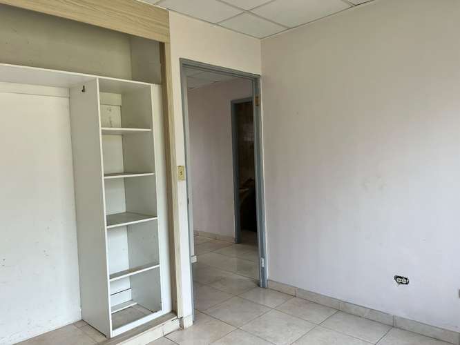 Banco vende casa en RESIDENCIAL PALO ALTO – PRADERA AZUL, 24 DE DICIEMBRE - Imagen 13