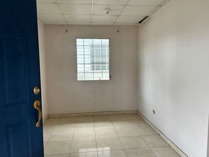 Banco vende casa en RESIDENCIAL PALO ALTO – PRADERA AZUL, 24 DE DICIEMBRE - Imagen 4