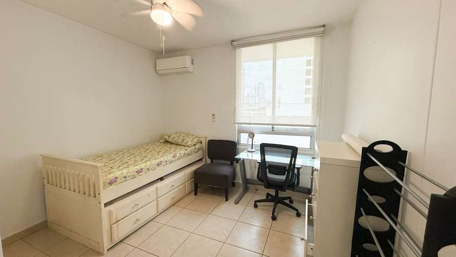 Tu Propio Espacio al Aire Libre: Apartamento de dos Recámaras con Terraza en El Cangrejo - Imagen 12