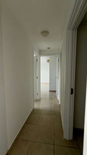 ¡Por debajo del precio de mercado! Apartamento en Condado Country Club - Imagen 15