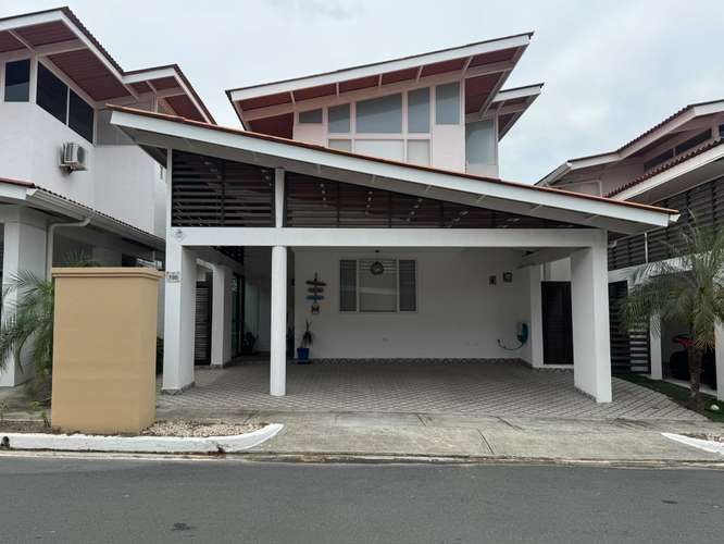 ALQUILO CASA EN CORONADO PH. PARADISE POINT FULL AMOBLADA