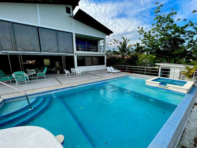 VENTA DE CASA EN PUNTA BARCO, SAN CARLOS (21) - Imagen 2