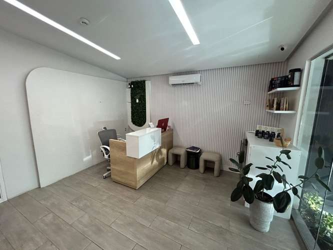 SE ALQUILA EN PLANTA BAJA LOCAL COMERCIAL EN SAN FRANCISCO - Imagen 2