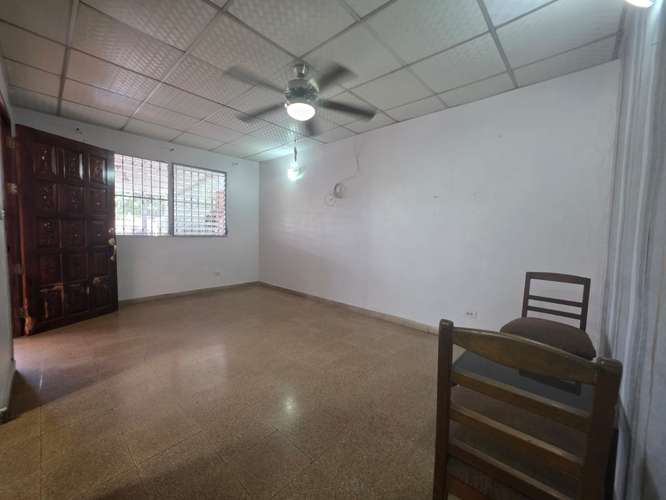 Alquiler de Casa en Campo Limberg