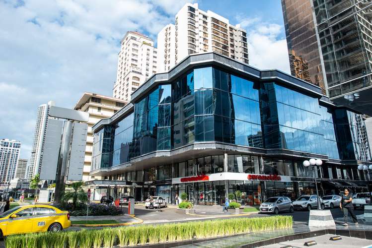 Alquiler de Oficina en Obarrio, Plaza Obarrio, 165m2