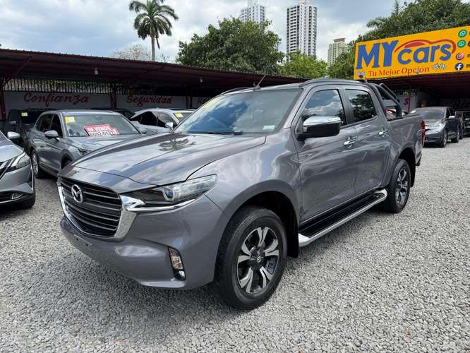 Mazda BT-50 2022