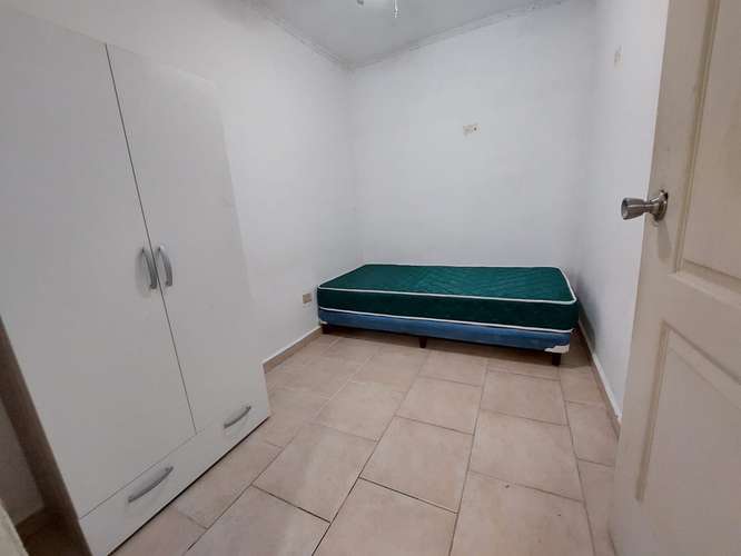 CUARTO CON CAMA EN BETHANIA SOLO $185MES