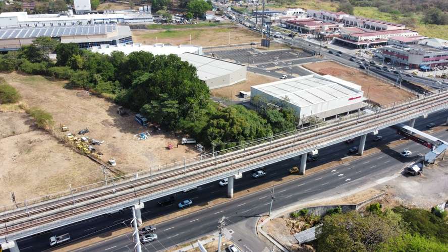 Vía Tocumen Brisas del Golf| Terreno 7,500 m² MP-C2 para Proyecto de Alta Densidad - Imagen 2