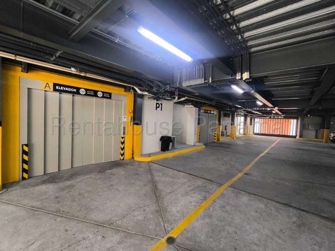 Apartamento de 2 recámaras en venta en el Casco Antiguo