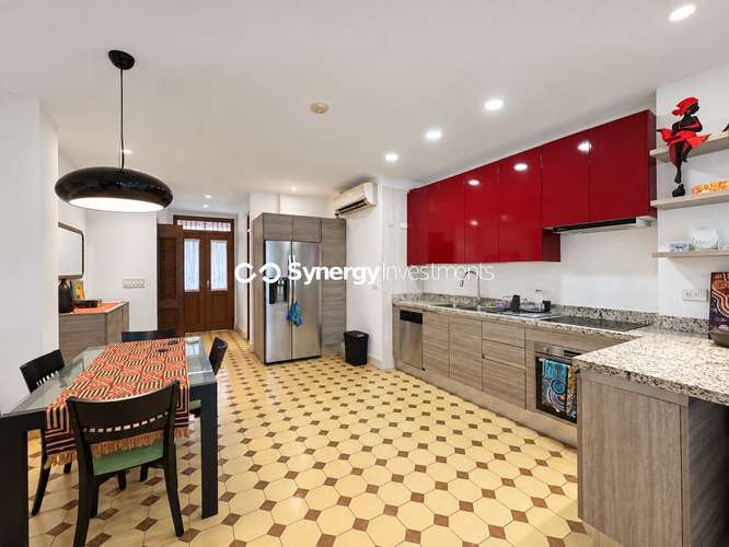 Apartamento en Alquiler en Casco Antiguo - Imagen 2