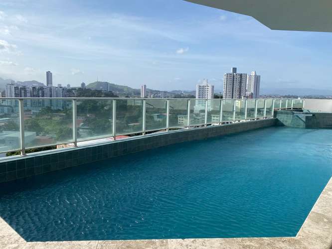 VENTA DE APARTAMENTO PH HIGHLAND VIEW YM