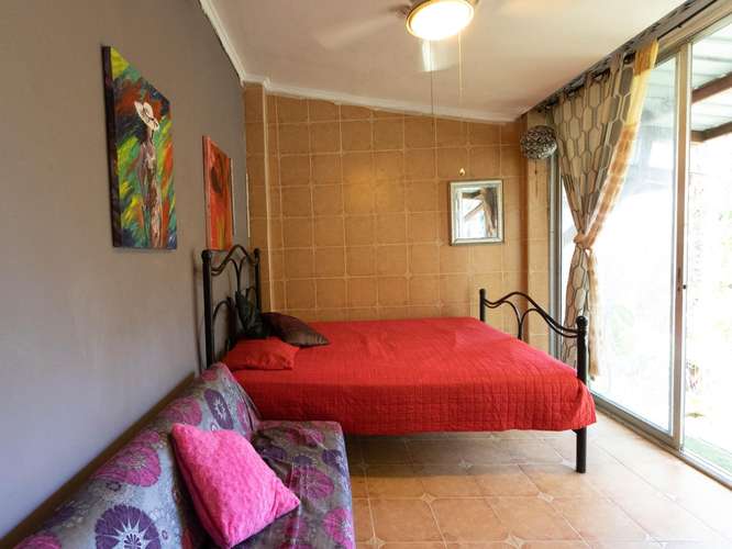 Exclusiva casa campestre en Cerro Azul con 11 dormitorios y vistas a las montañas - Imagen 13