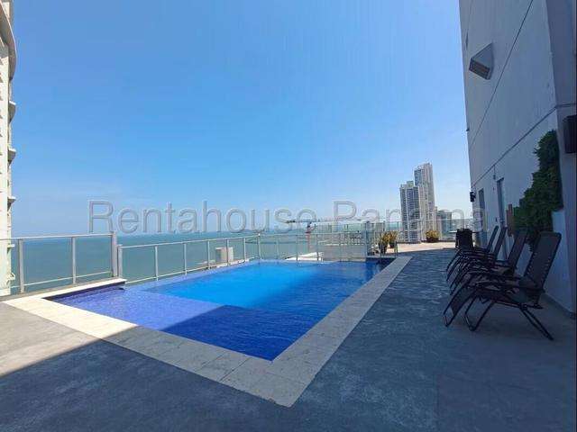 Apartamento en Alquiler en Avenida Balboa JG