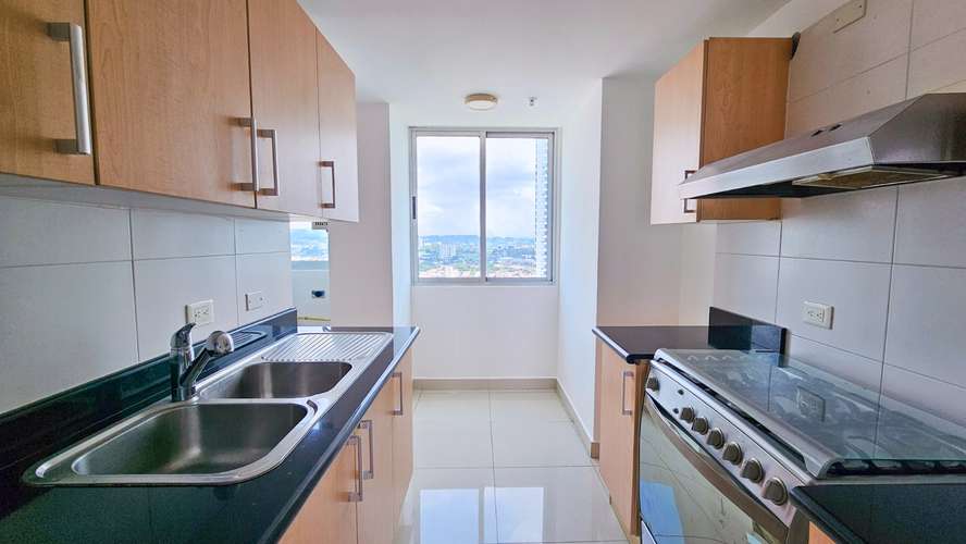 ALQUILER DE APARTAMENTO EN COSTA DEL ESTE TIPO LOFT-2 NIVELES- - Imagen 6
