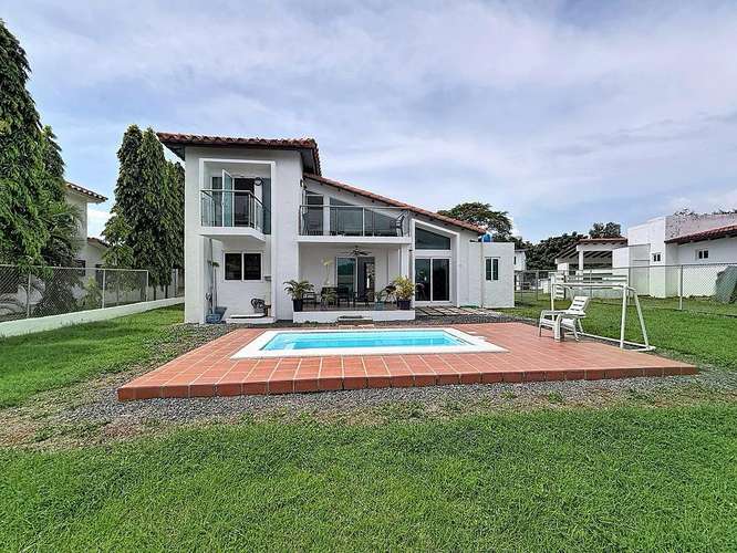 Alquiler de casa amueblada en Playa Malibú – Nueva Gorgona - Imagen 3
