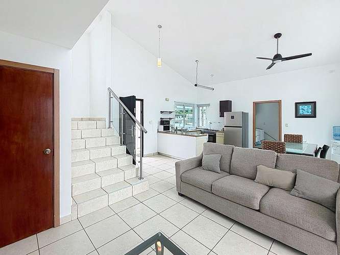 Venta de casa amueblada en Playa Malibú – Nueva Gorgona - Imagen 4