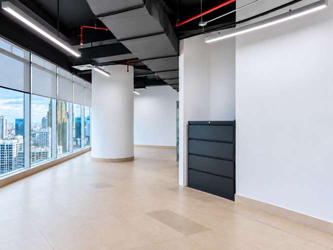 VENTA DE OFICINA  F&F TOWER (EL TORNILLO) CALLE 50 - Imagen 2