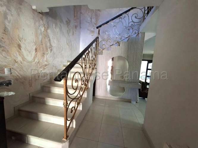 Casa en Venta en Costa Sur. 27-1544.