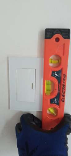 ELECTRICISTA IDÓNEO