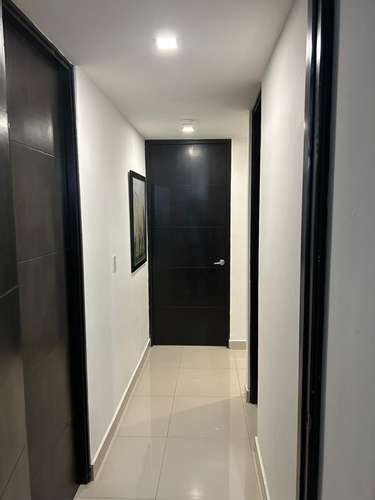 Alquilo apartamento amoblado en Costa Del Este, 3 recamaras, remodelado, 120m2. - Imagen 12