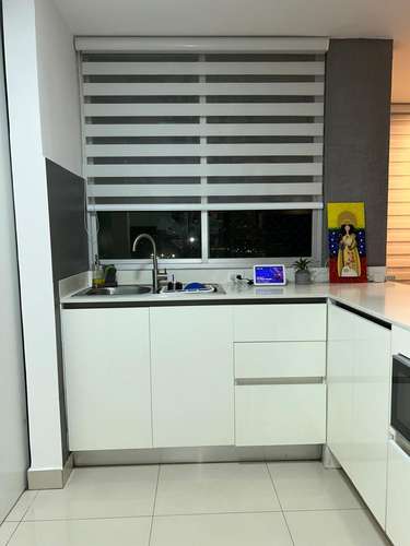 Alquilo apartamento amoblado en Costa Del Este, 3 recamaras, remodelado, 120m2. - Imagen 13