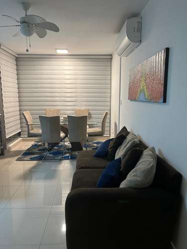 Alquilo apartamento amoblado en Costa Del Este, 3 recamaras, remodelado, 120m2. - Imagen 2