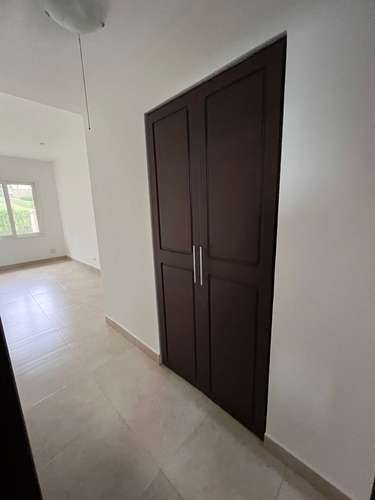 Vendo apartamento en Panama Pacifico, Cocoli, 290m2, 3 recamaras, Dos niveles, negociable. - Imagen 9