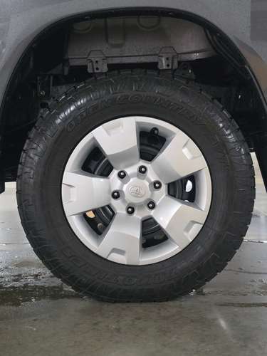 TOYOTA HILUX 2023 74mil km  - Imagen 17