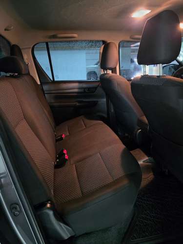 TOYOTA HILUX 2023 74mil km  - Imagen 13