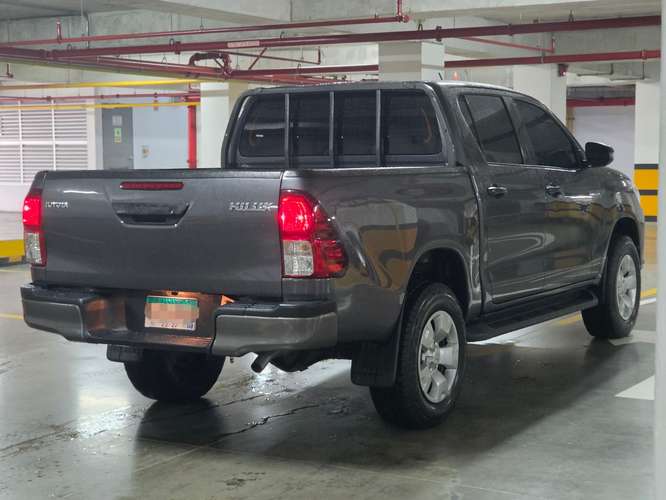 TOYOTA HILUX 2023 74mil km  - Imagen 6