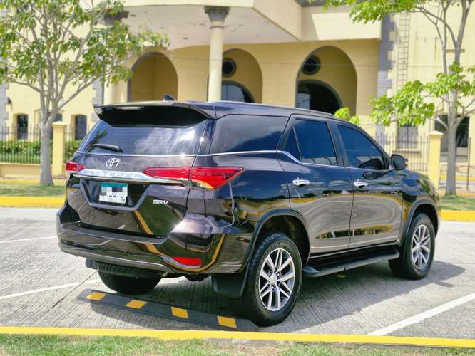 Toyota Fortuner 2019 Automatica Turbo Diesel - Imagen 8