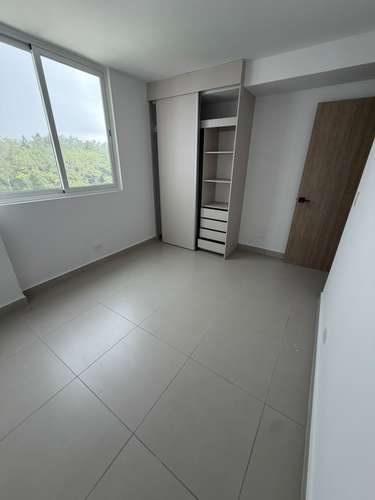 Melissa Foster Luxury Alquila Luminoso Apartamento PH Forest Gate Albrook MFR2203