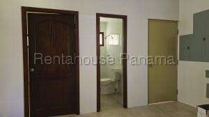 Casa en Venta en Clayton 27jack3033