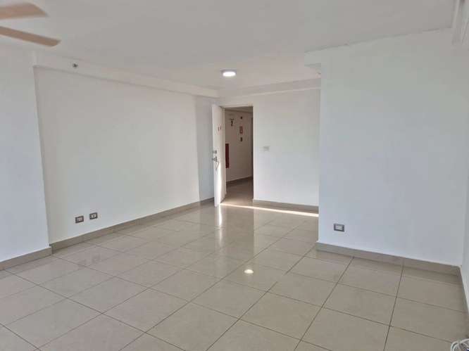 ALQUILER DE APARTAMENTO CON LINEA BLANCA EN CONDADO DEL REY  - Imagen 3