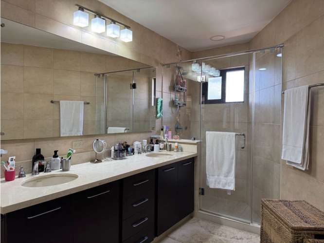 Venta de Apartamento en Clayton Albrook en PH Embassy Village