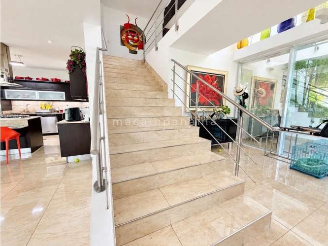 Venta de casa en esquina | Costa esmeralda, Costa Sur
