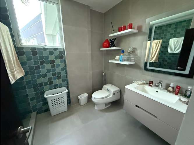 Venta de casa en esquina | Costa esmeralda, Costa Sur