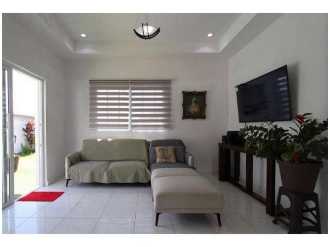 Casa con piscina - Venta - Costa Esmeralda - San Carlos - Imagen 3