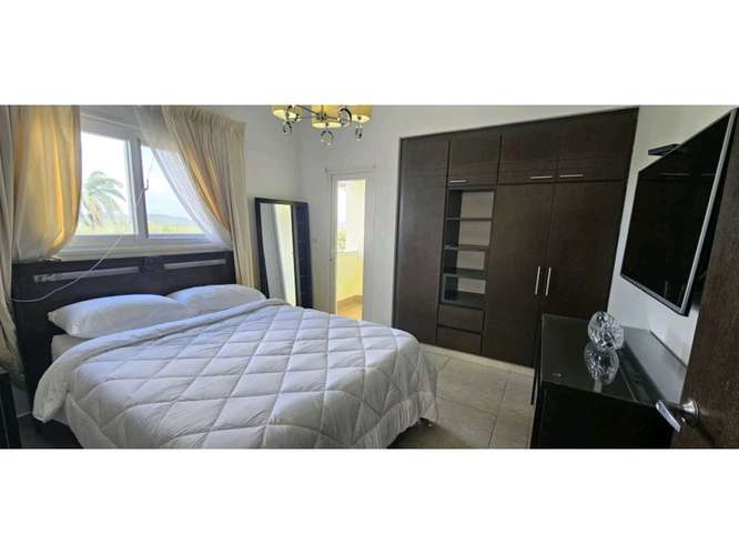 SE ALQUILA MODERNO APARTAMENTO DE 2 REC.EN COCOLI - Imagen 9