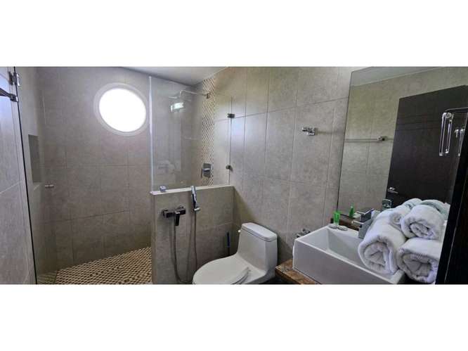 SE ALQUILA MODERNO APARTAMENTO DE 2 REC.EN COCOLI - Imagen 13