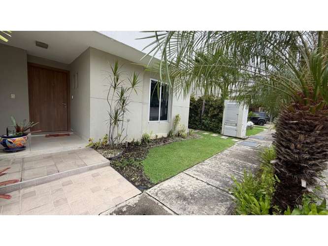 Alquiler de Casa en Villa Sur - Imagen 2